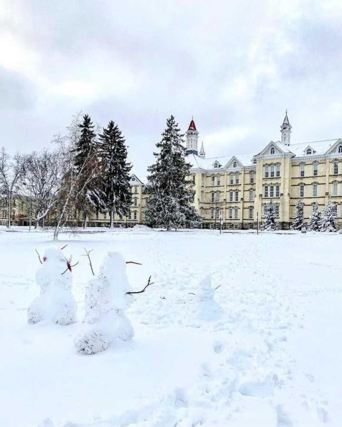 Condo On State Hospital Grounds! Traverse City Exterior foto